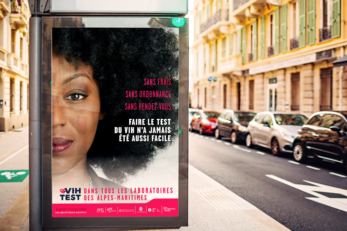 Affiche abribus pour la promotion du test VIH sans frais et sans ordonnance