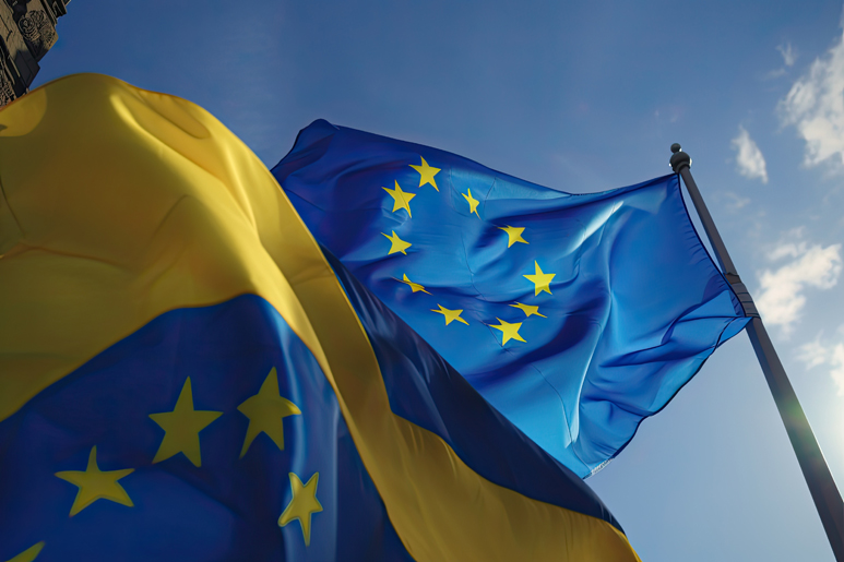 Drapeau aux couleurs de l'ukraine solidarité européenne envers les Ukrainiens