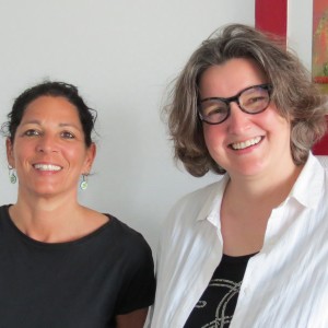 Hélène C. responsable du pôle Écoute client marketing et Virginie D. référente marketing