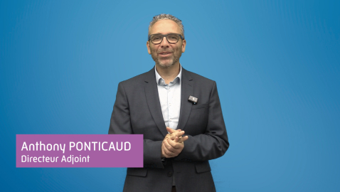 Mignature mettant en avant la personne interviewée dans la vidéo