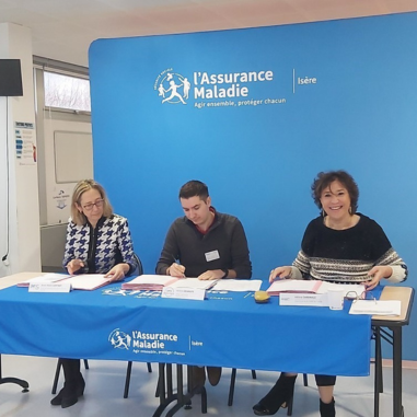 signature de la CPTS Bièvre Isère