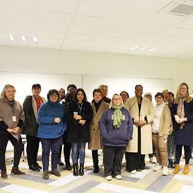 Photo représentant les participants à la journée DuoDay organisé à la CPAM en 2024