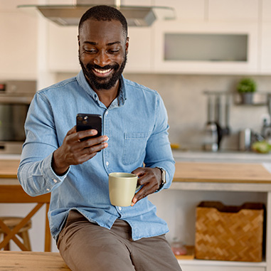 Personnage recevant un courrier