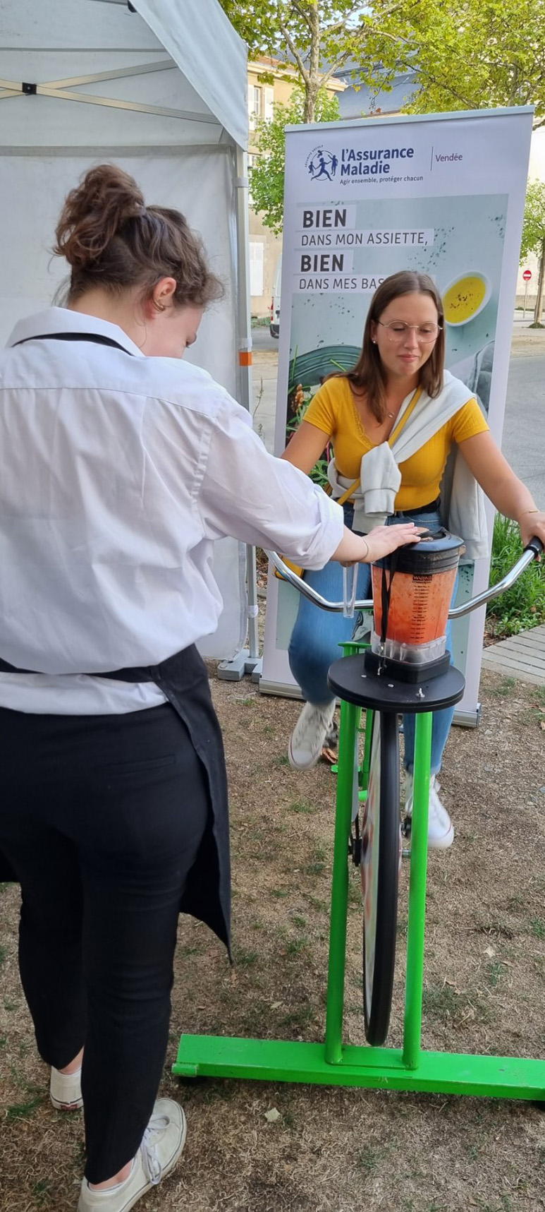 Le vélo smoothies lors de l’Apéro mix 2022.